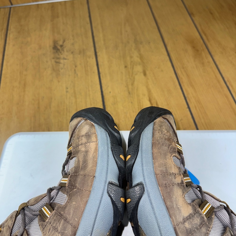 Keen Targhee II Waterproof Hiking Shoes Mens 10 Brown Leather Low Top Trail 0708 - Picture 11 of 16